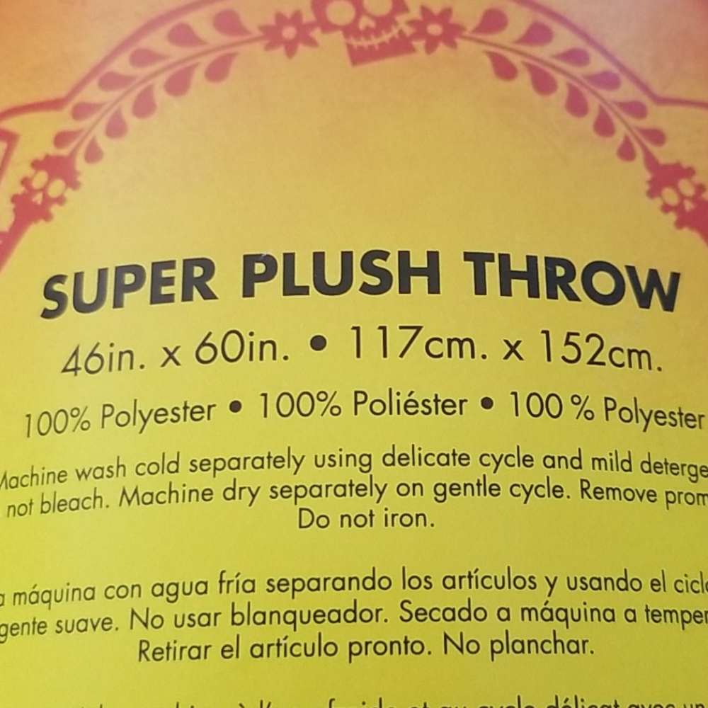 Plush throw - Picture 3 of 5